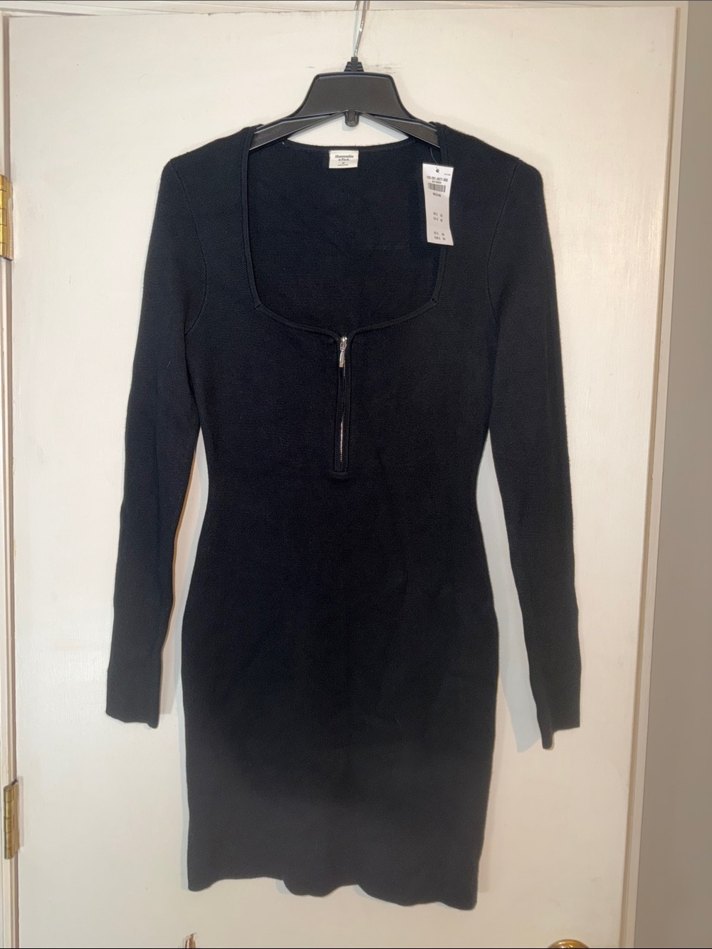 Abercrombie & Fitch Black Long-Sleeve Zip-Front Knit Dress- NWT